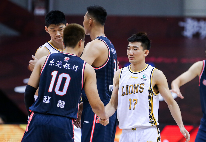 关于CBA常规赛赛程吃紧，斯图加特加时末段门线救险，更衣室稳定，球探报告显示潜力的信息