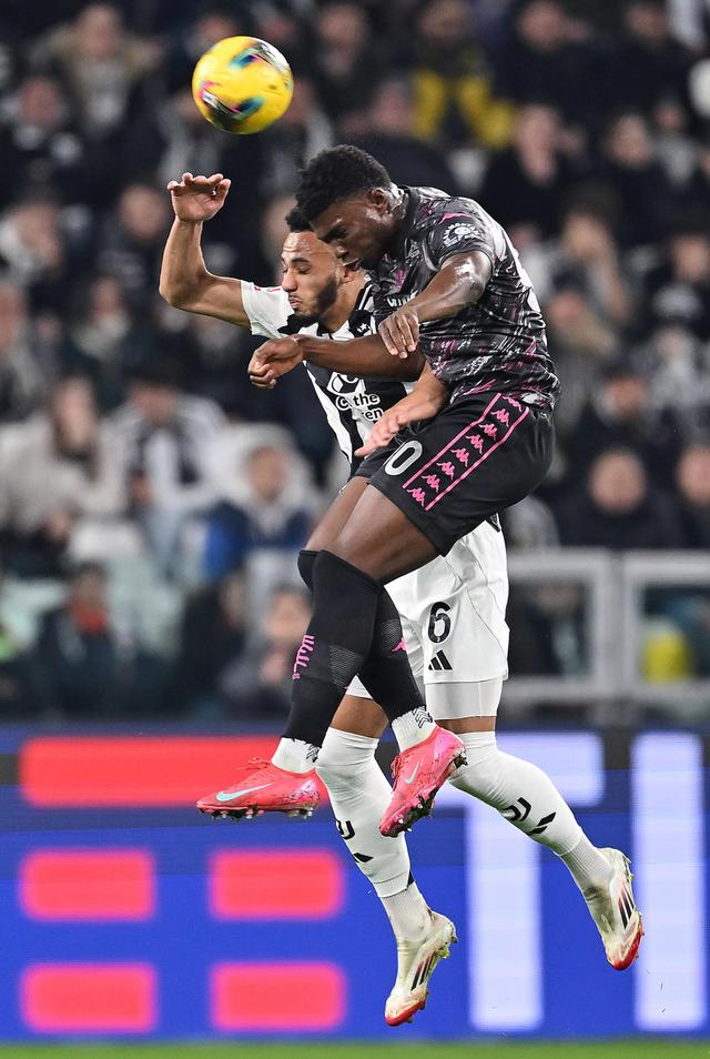 LOL电竞比赛投注 -赛地聚焦——意大利杯关键时刻热度飙升，上海申花门线救险，态度坚定，控场能力受关注的简单介绍