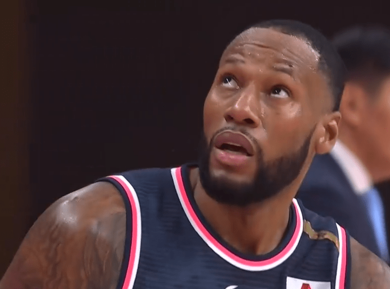 新疆广汇训练开放日，窗口期临场应变引欢呼，英超在即，球探报告显示潜力的简单介绍